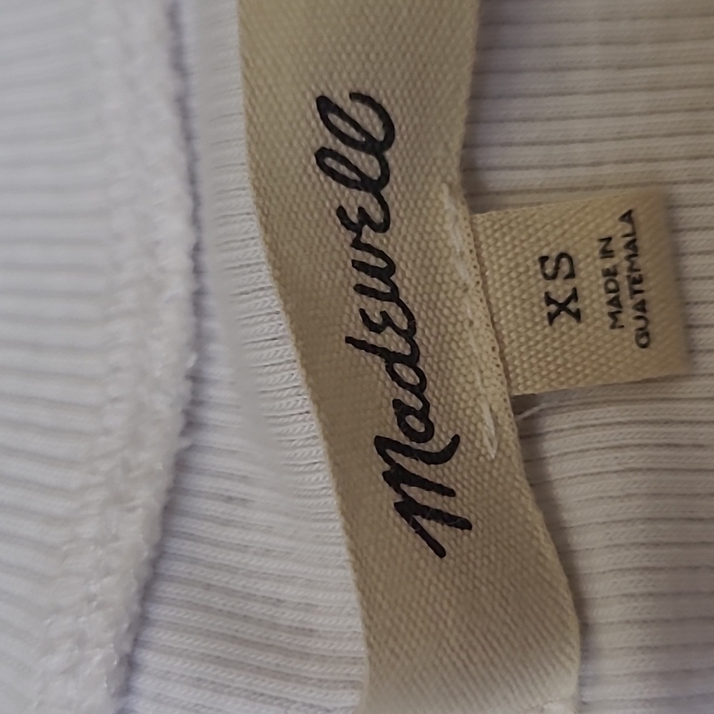 Madewell  White Short Sleeve Tee‎ used good condition. - Picture 2 of 7